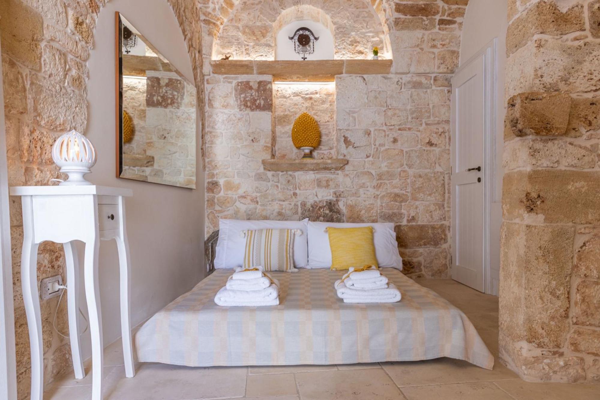 Le Casette In Gravina Luxury 빌라 카스텔리 외부 사진